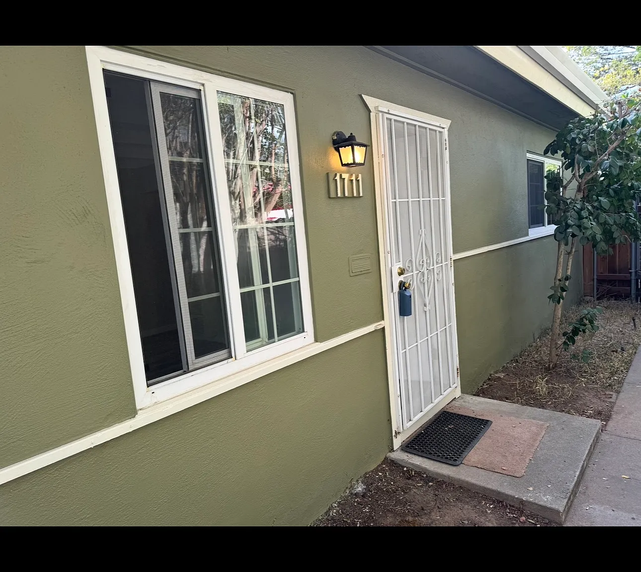 Santa Ynez Way, Sacramento — Photo 2