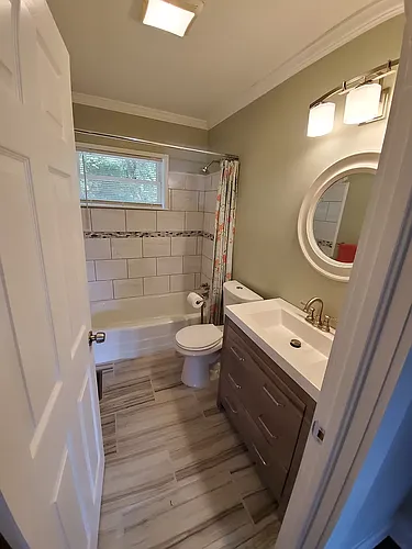 302 W Hill Ave S #302 Photo 1