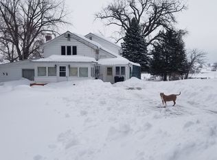 127 Wolcott Rd, Crown Point, NY 12928