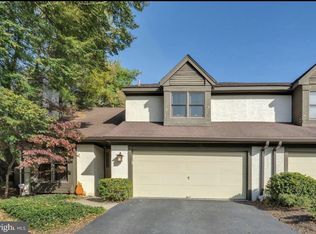 307 Applehouse Pond Dr, Chesterbrook, PA 19087