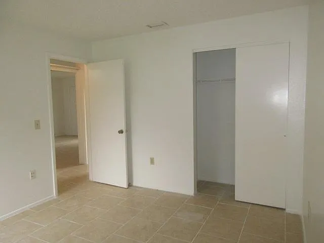 11348 Linden Dr — Photo 17