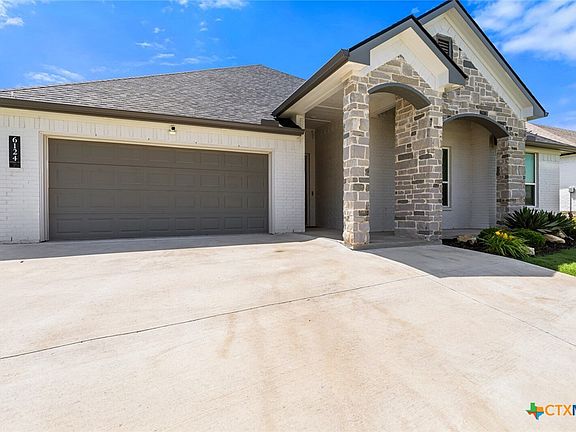 5th image of 6124 Monza Dr