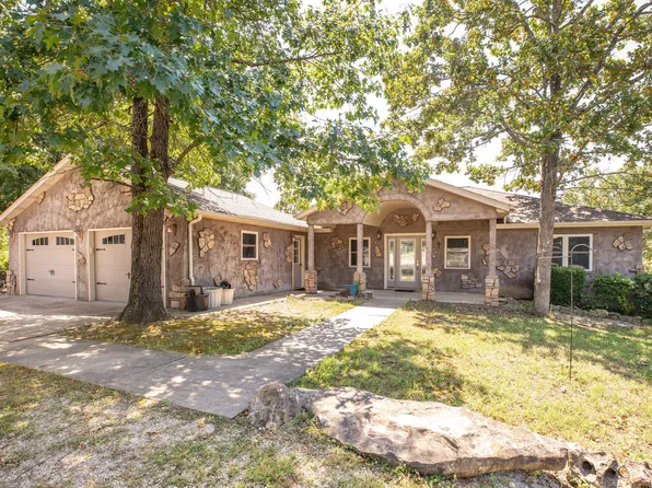229 Shore Acres Drive, Powersite, MO 65731