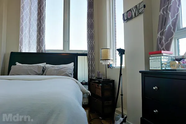 Rented by Mdrn Residential | media 19