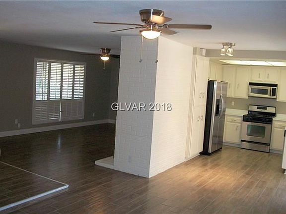 4th image of 3115 Vegas Valley Dr