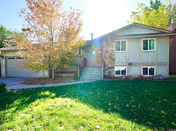 2951 Mockingbird Trl, Casper, WY 82604
