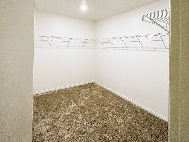 2814 Frabiele St — Photo 30