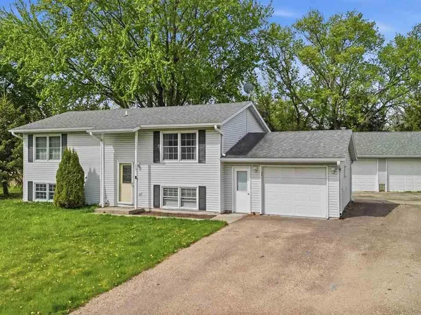 309 8th Ave NW, Waseca, MN 56093