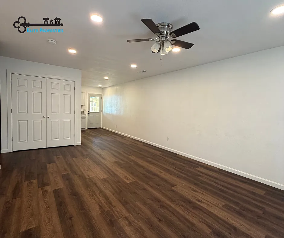 2 bed, $1,000 — Photo 3