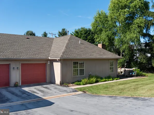 910 Hart Cir, State College, PA 16801