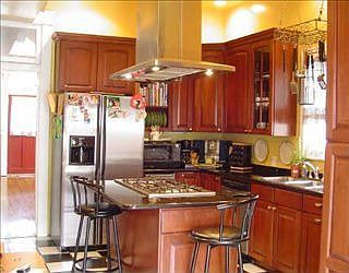 3rd image of 8430 Pritchard Pl