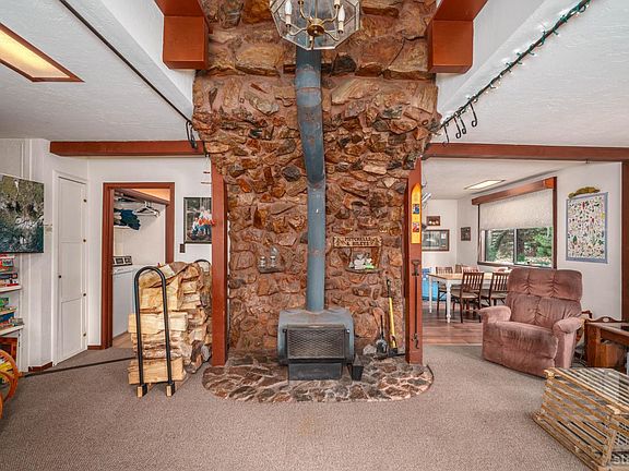 5th image of 2151 Rainbow Rd