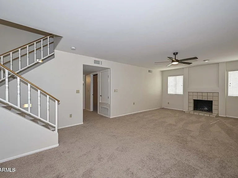 7629 W Kristal Way — Photo 5