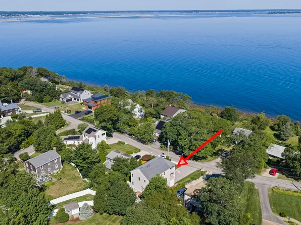 129 Bay Shore Dr, Plymouth, MA 02360