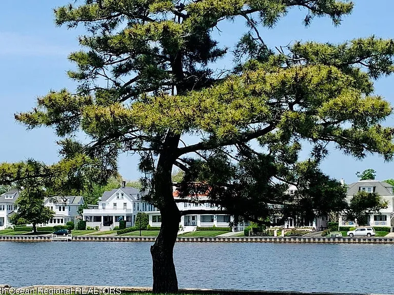 500 Deal Lake Dr — Photo 65