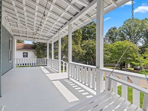 2nd image of 3131 Marion Dr