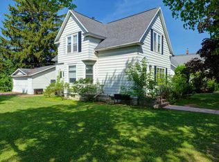 721 10th Ave W, Ashland, WI 54806