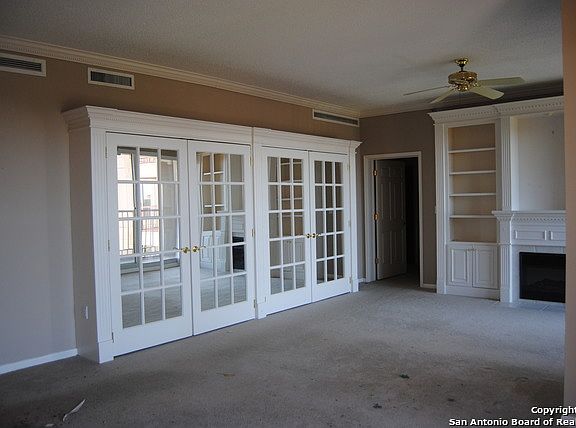 3rd image of 1 Towers Park Ln APT 716