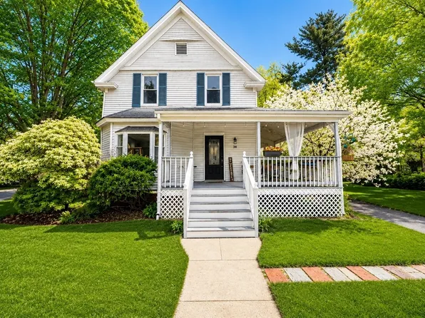 38 Hope St, Attleboro, MA 02703