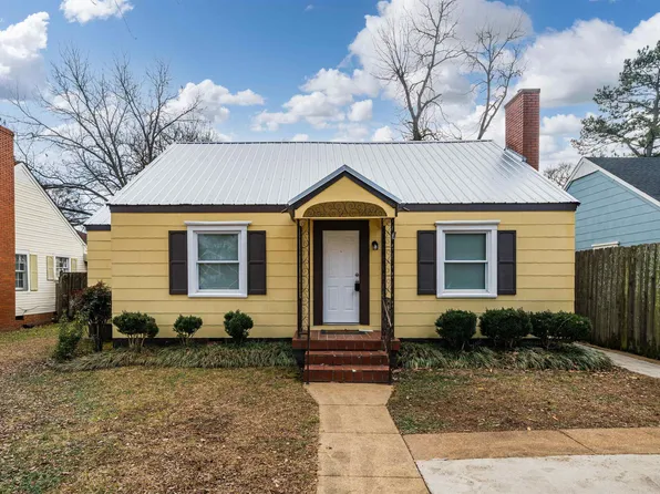 906 8th Ave SE, Decatur, AL 35601