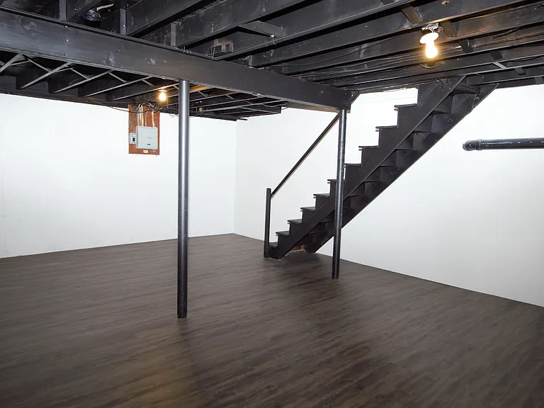 65 Linden St #65 — Photo 19
