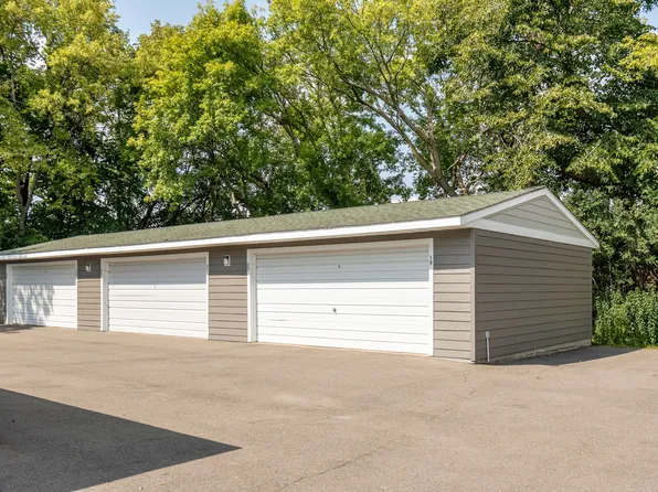 Hearthwood Apartments, 16516 Franklin Trl SE APT 208, Prior Lake, MN 55372