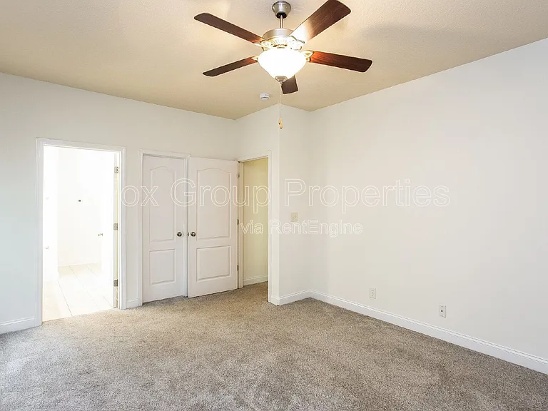7224 Caley St — Photo 12