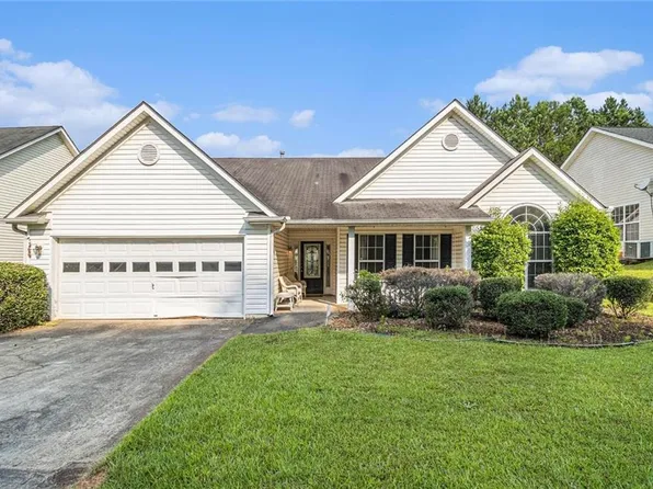 2397 Cove Lake Rd, Lithonia, GA 30058