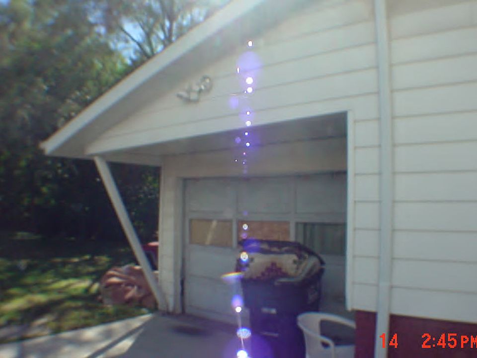 2nd image of 826 Johnson St