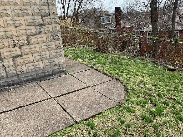 5450 Covode Pl #2 — Photo 3