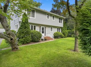318 Old Black Rock Tpke, Fairfield, CT 06824