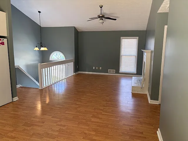 1015 Water Fall Pl — Photo 5