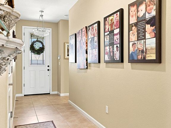 4th image of 9531 Rodeo Dr