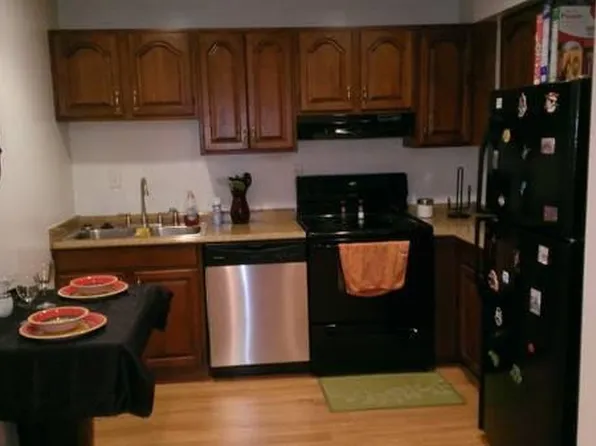 504 Cathedral St APT 100B, Baltimore, MD 21201