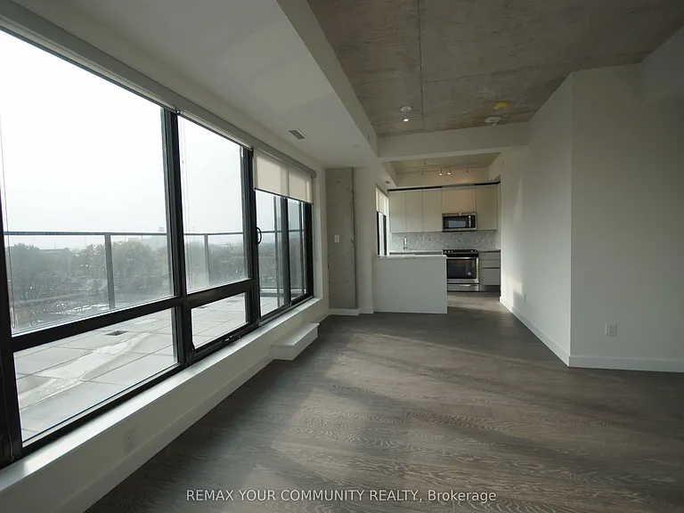 246 Logan Ave #723 — Photo 7