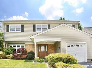 152 13th St, Wood Ridge, NJ 07075