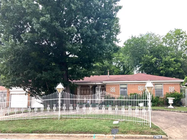 7917 Leslie Dr, Richland Hills, TX 76118