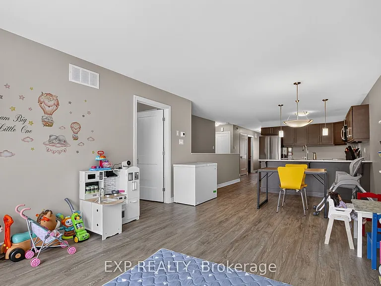 98 Seabert Dr — Photo 20