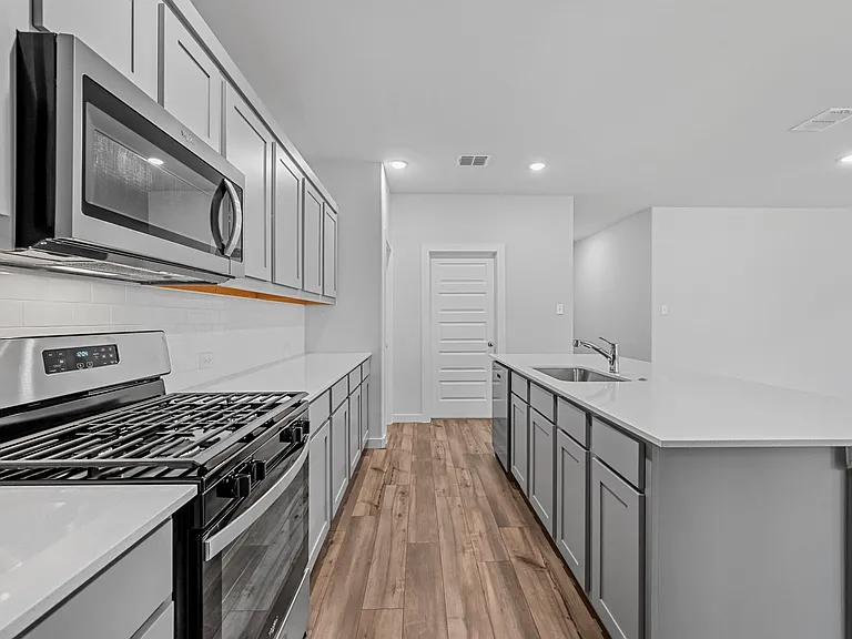 605 Wild Goose Ln — Photo 4
