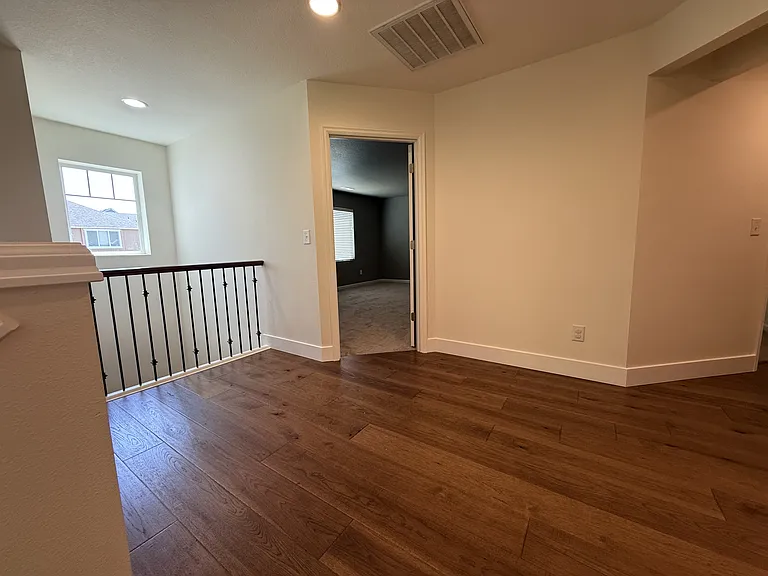 17539 SE Acadia St — Photo 25