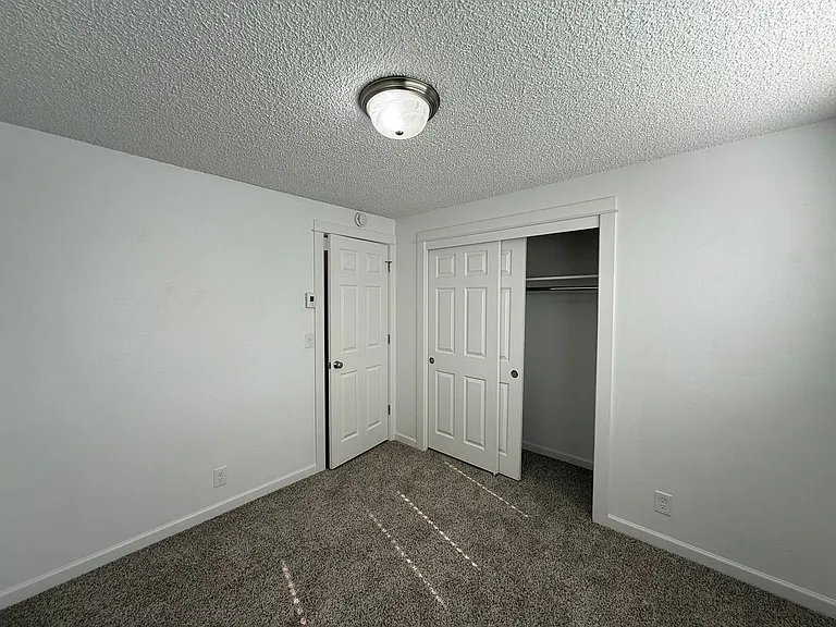 595 Mar Loop — Photo 10