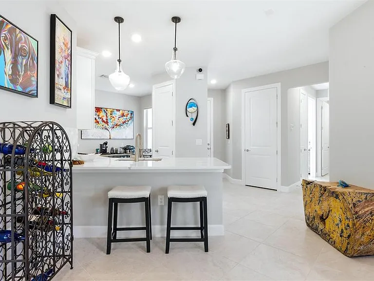 25029 Pearl Lake Cir — Photo 14