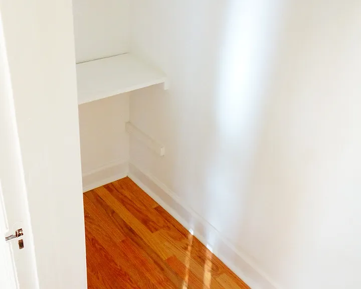 8520 Greenwood Ave — Photo 9