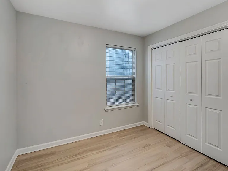 Hickory Lofts — Photo 49