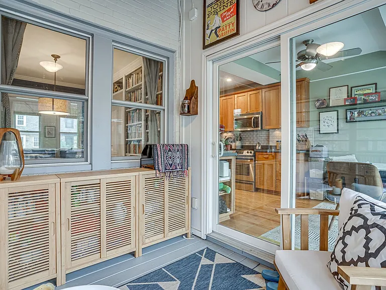 3 E Linden St — Photo 16