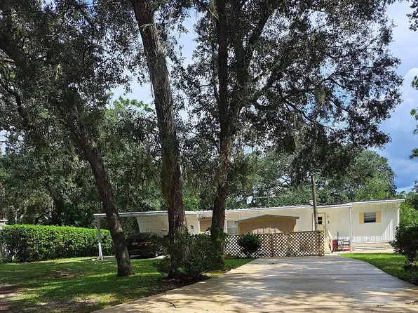 3 Lakeshore Dr, Pierson, FL 32180