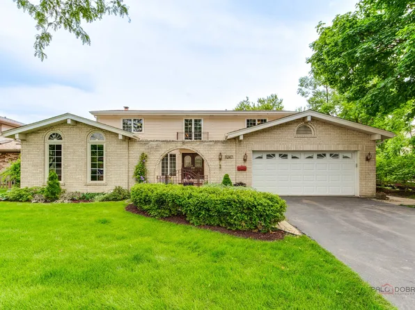 9247 Nashville Ave, Morton Grove, IL 60053