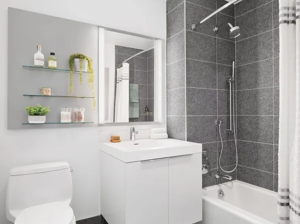 555 West 38th Street image 5 of 21