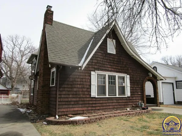 1424 SW Oakley Ave, Topeka, KS 66604