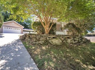 1014 Spring Glen Dr, Simpsonville, SC 29680